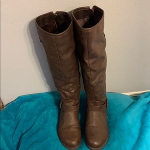 Brown Boots
